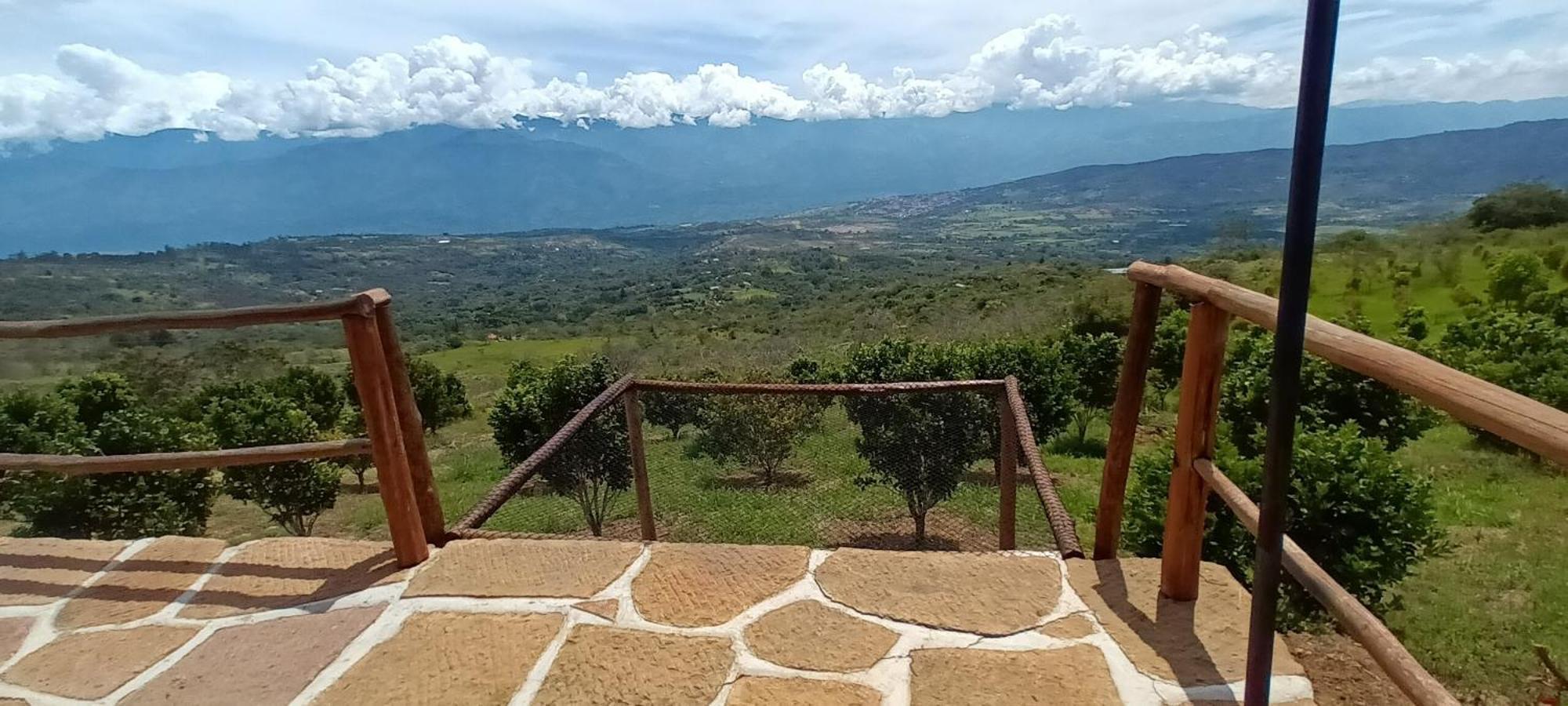 Hotel Carigua Баричара Экстерьер фото